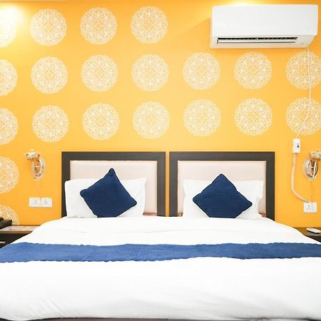 Tanvi Premium Residency Near Artemis Hospital, Gurugram Hotel Gurgaon Luaran gambar