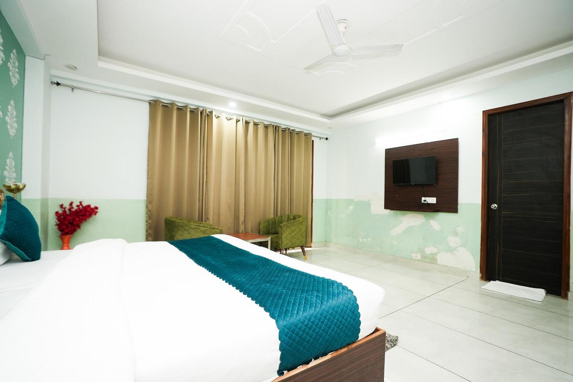 Tanvi Premium Residency Near Artemis Hospital, Gurugram Hotel Gurgaon Luaran gambar