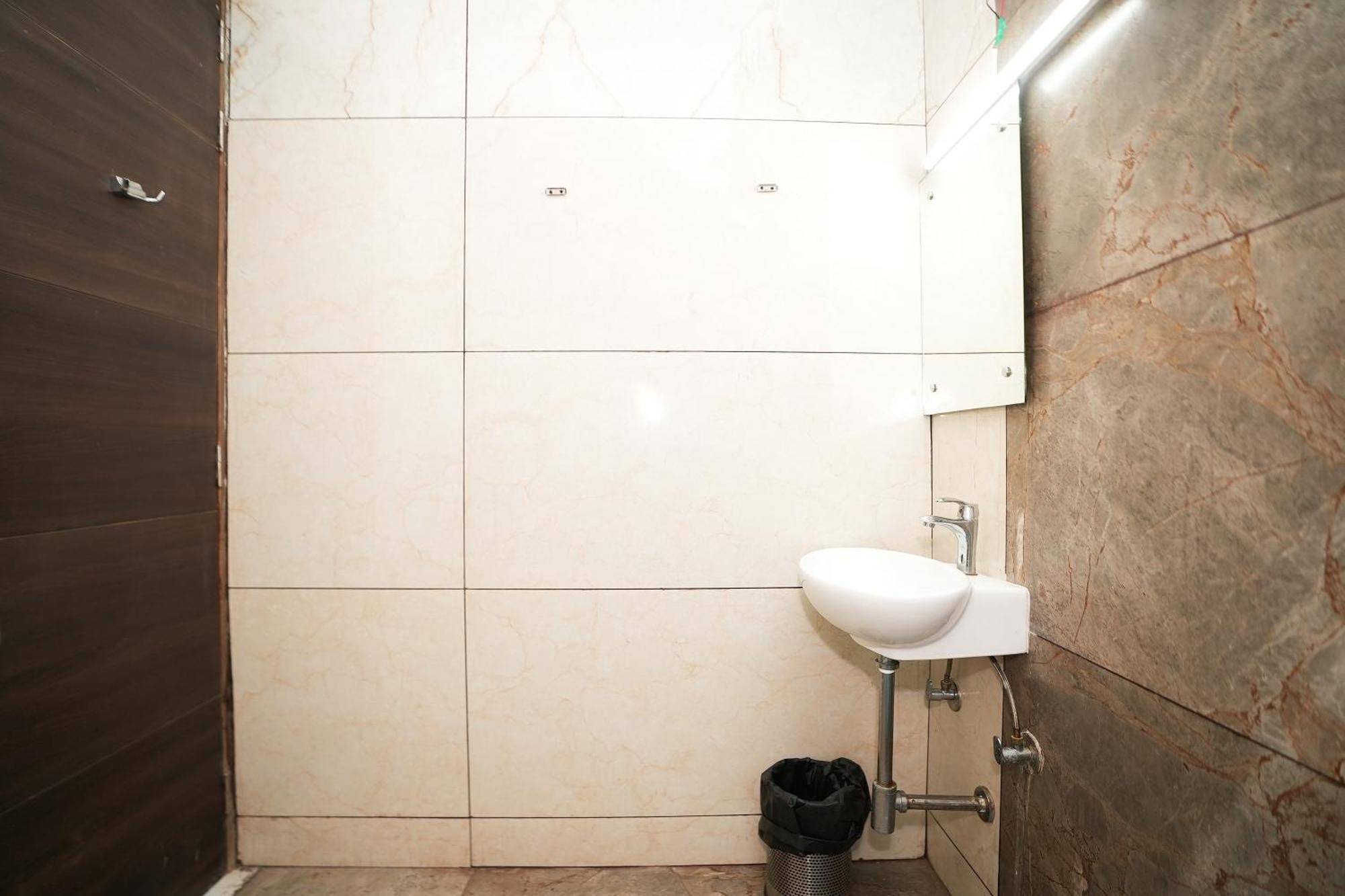Tanvi Premium Residency Near Artemis Hospital, Gurugram Hotel Gurgaon Luaran gambar