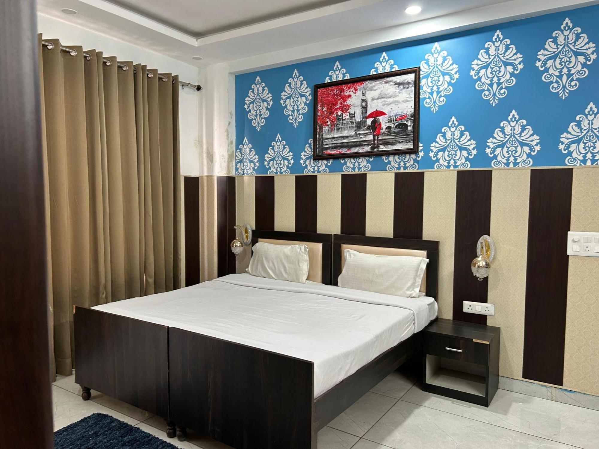 Tanvi Premium Residency Near Artemis Hospital, Gurugram Hotel Gurgaon Luaran gambar