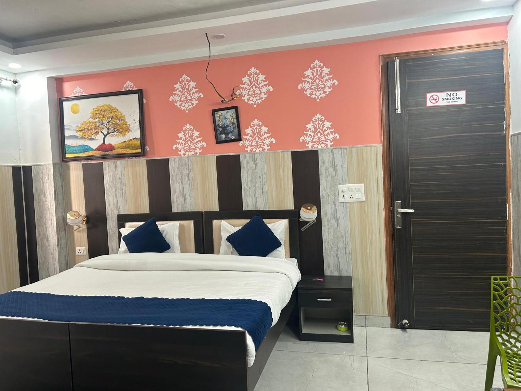 Tanvi Premium Residency Near Artemis Hospital, Gurugram Hotel Gurgaon Luaran gambar
